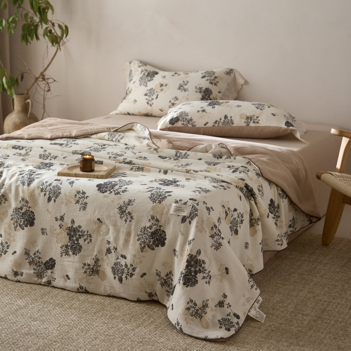 91家纺网 家纺一手货源 找家纺 大彩家居 2026新款棉麻夏被 午后庄园