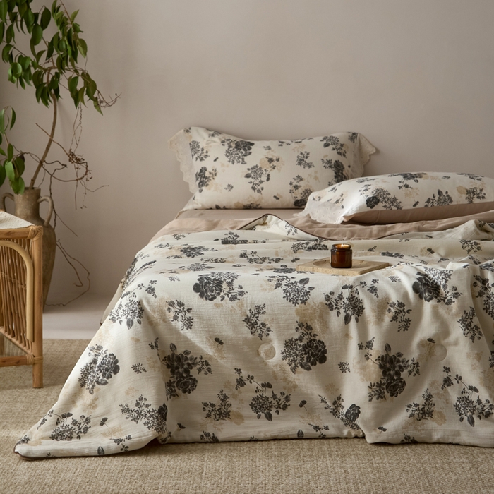 91家纺网 家纺一手货源 找家纺 大彩家居 2026新款棉麻夏被 午后庄园