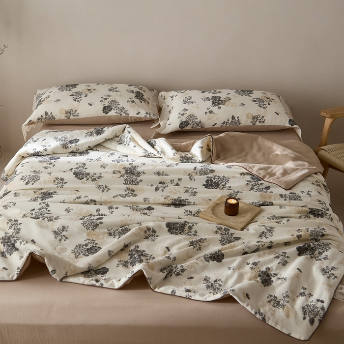 91家纺网 家纺一手货源 找家纺 大彩家居 2026新款棉麻夏被 午后庄园