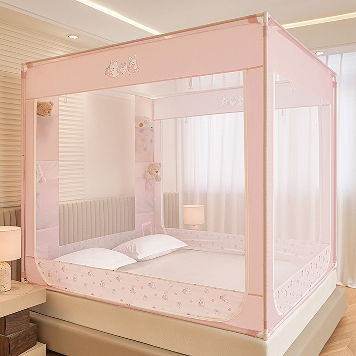 91家纺网 家纺一手货源 找家纺 青竹苑 2026新款贴布口袋款床笠底坐床蚊帐 草莓兔兔