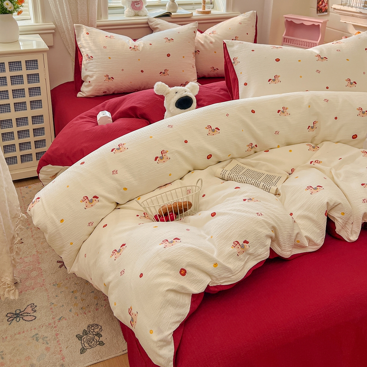 91家纺网 家纺一手货源 找家纺 金梦拉家纺 2026春夏新款云感双层纱皱皱纱系列四件套 小福马