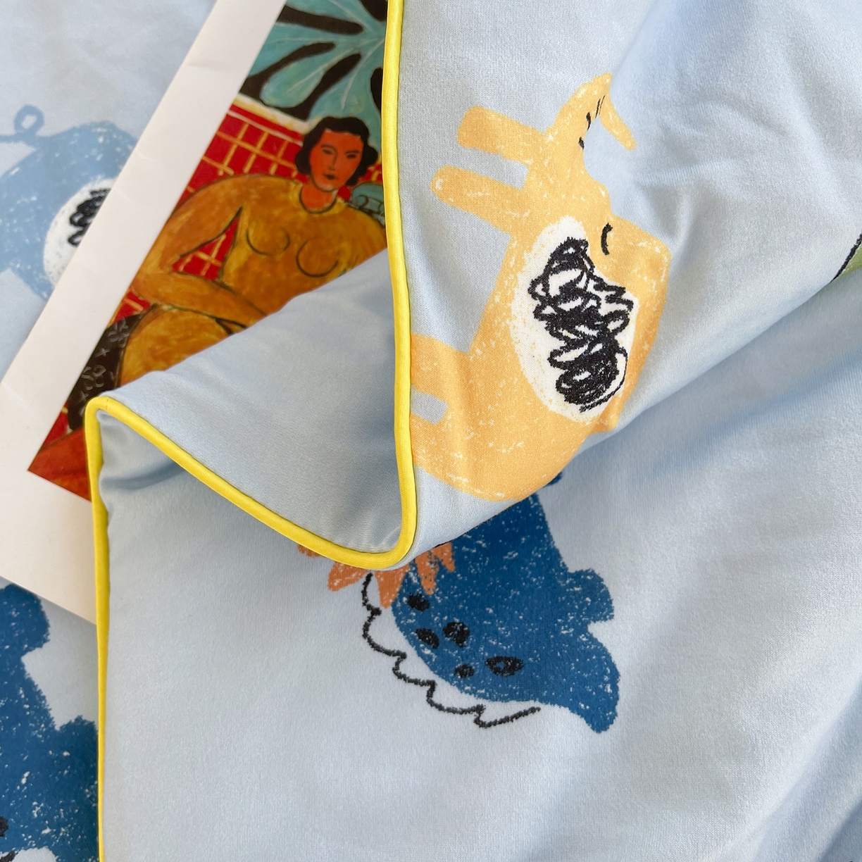 91家纺网 家纺一手货源 找家纺 咏绒家纺工厂店 厂家直销网销爆款花型永不断货2025春夏新款A类牛奶针织棉大豆夏被（长期款） 森林日记