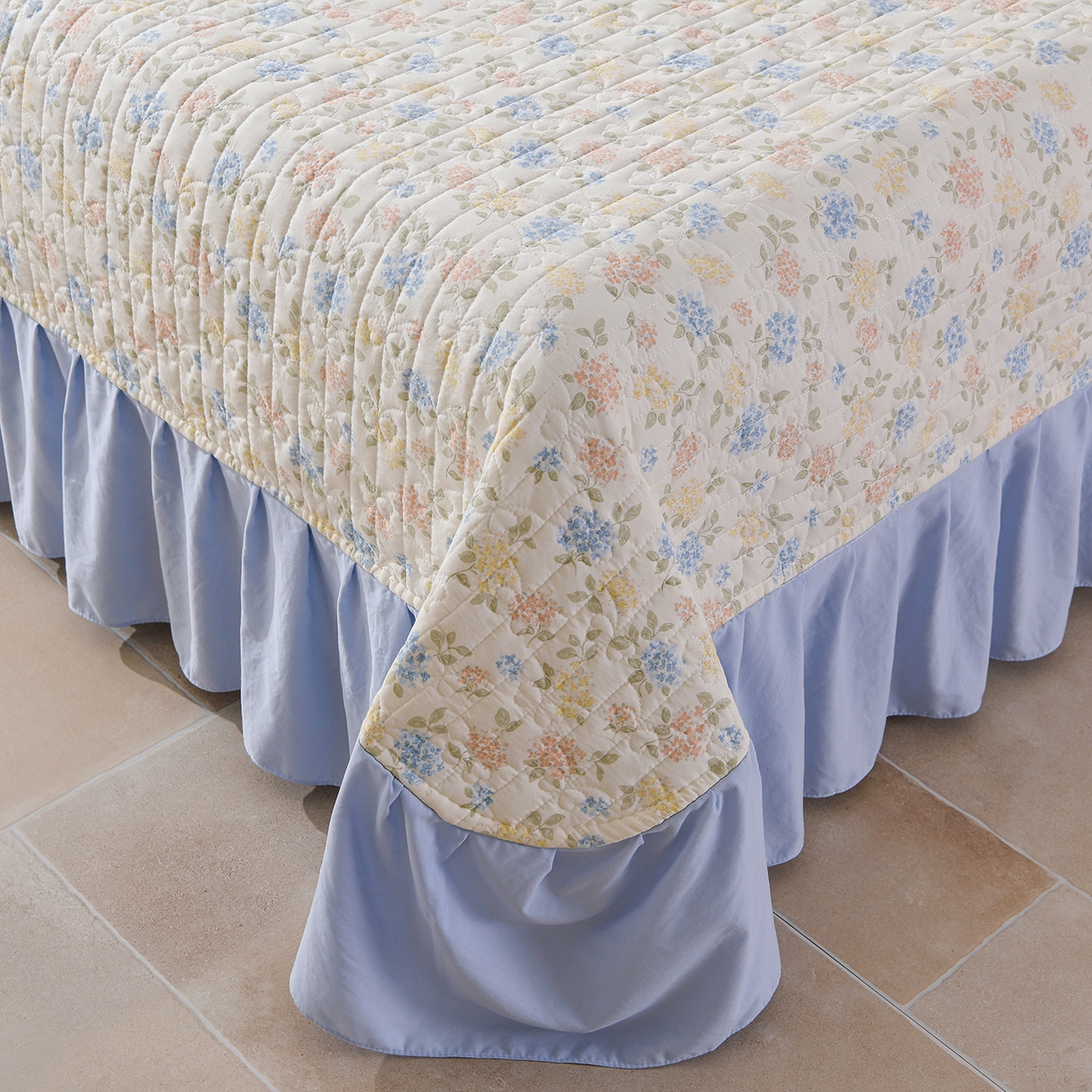 91家纺网 家纺一手货源 找家纺 金梦家居 2026新款水洗棉床盖夏被款四件套 花团锦簇