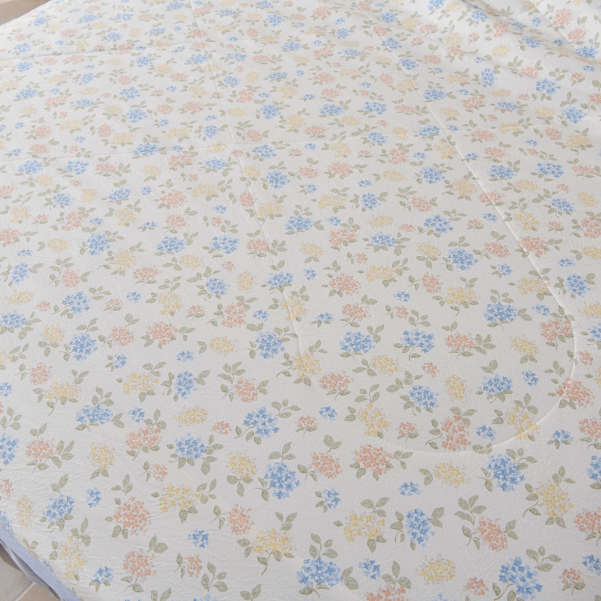 91家纺网 家纺一手货源 找家纺 金梦家居 2026新款水洗棉床盖夏被款四件套 花团锦簇