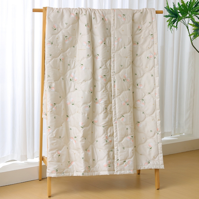 91家纺网 家纺一手货源 找家纺 诗雅纺织 2026新款亲肤绒夏被空调被夏凉被 蒲公英