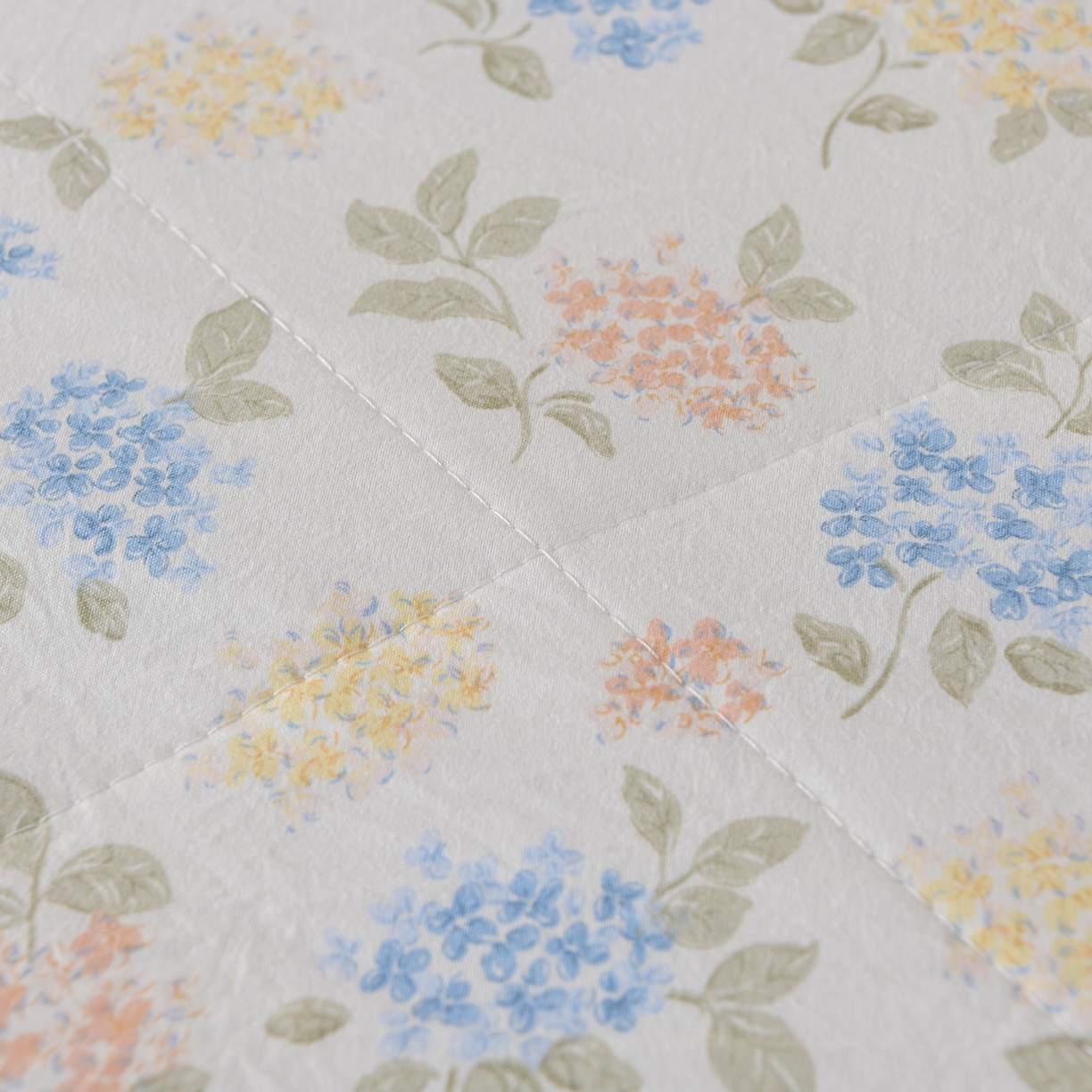 91家纺网 家纺一手货源 找家纺 金梦家居 2026新款水洗棉床盖夏被款四件套 花团锦簇