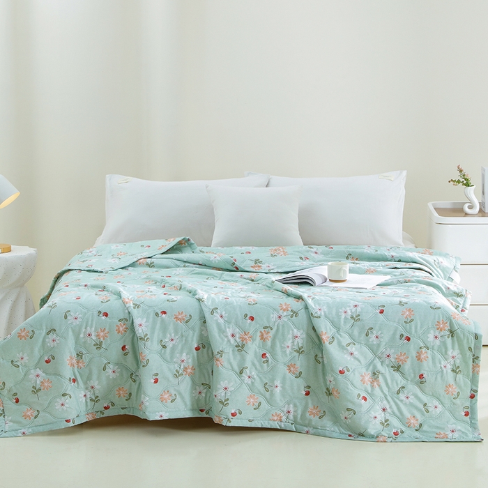 91家纺网 家纺一手货源 找家纺 诗雅纺织 2026新款亲肤绒夏被空调被夏凉被 红果