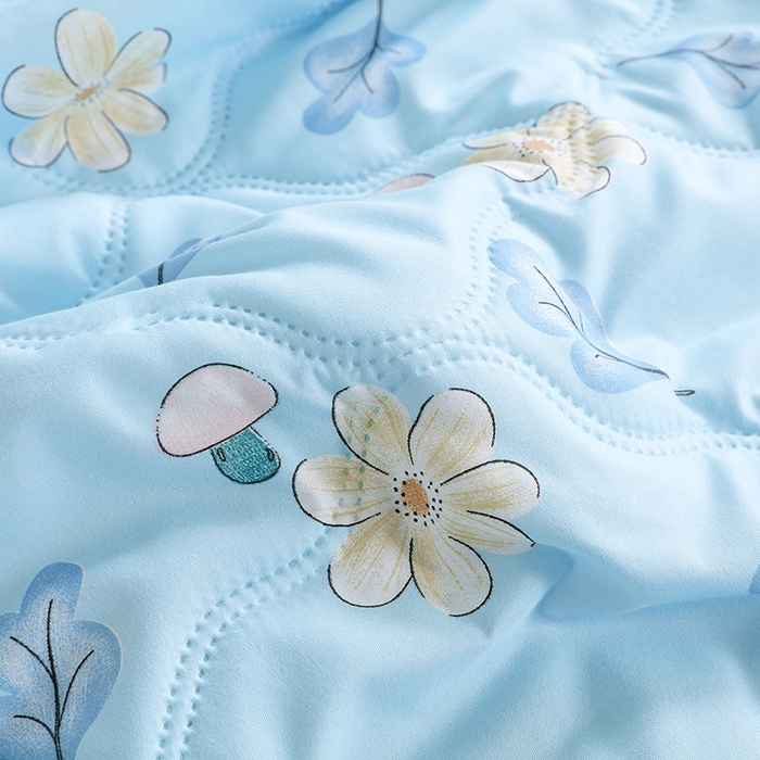 91家纺网 家纺一手货源 找家纺 诗雅纺织 2026新款亲肤绒夏被空调被夏凉被 华叶