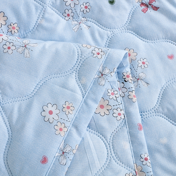 91家纺网 家纺一手货源 找家纺 诗雅纺织 2026新款亲肤绒夏被空调被夏凉被 礼花