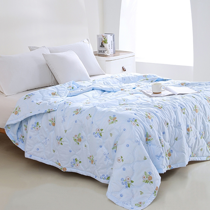 91家纺网 家纺一手货源 找家纺 诗雅纺织 2026新款亲肤绒夏被空调被夏凉被 夏栀