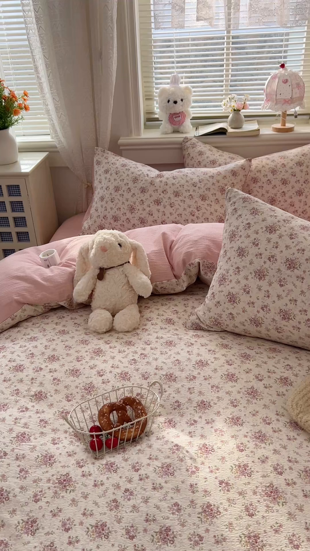 91家纺网 家纺一手货源 找家纺 金梦拉家纺 2026春夏新款云感双层纱皱皱纱系列四件套 栀夏