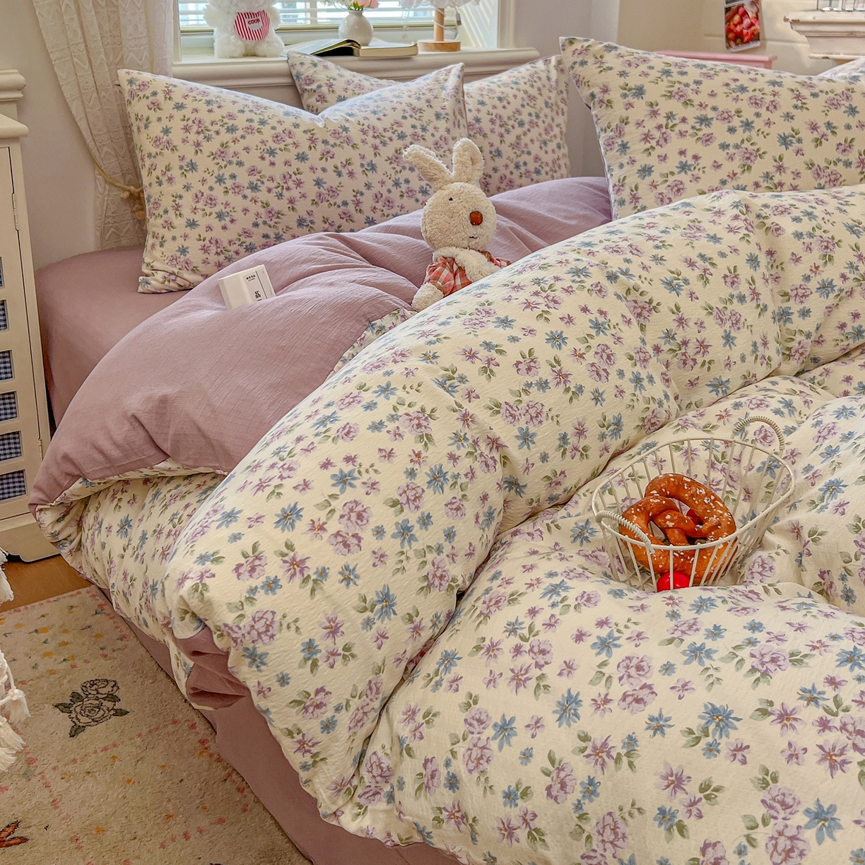 91家纺网 家纺一手货源 找家纺 金梦拉家纺 2026春夏新款云感双层纱皱皱纱系列四件套 紫韵花茶