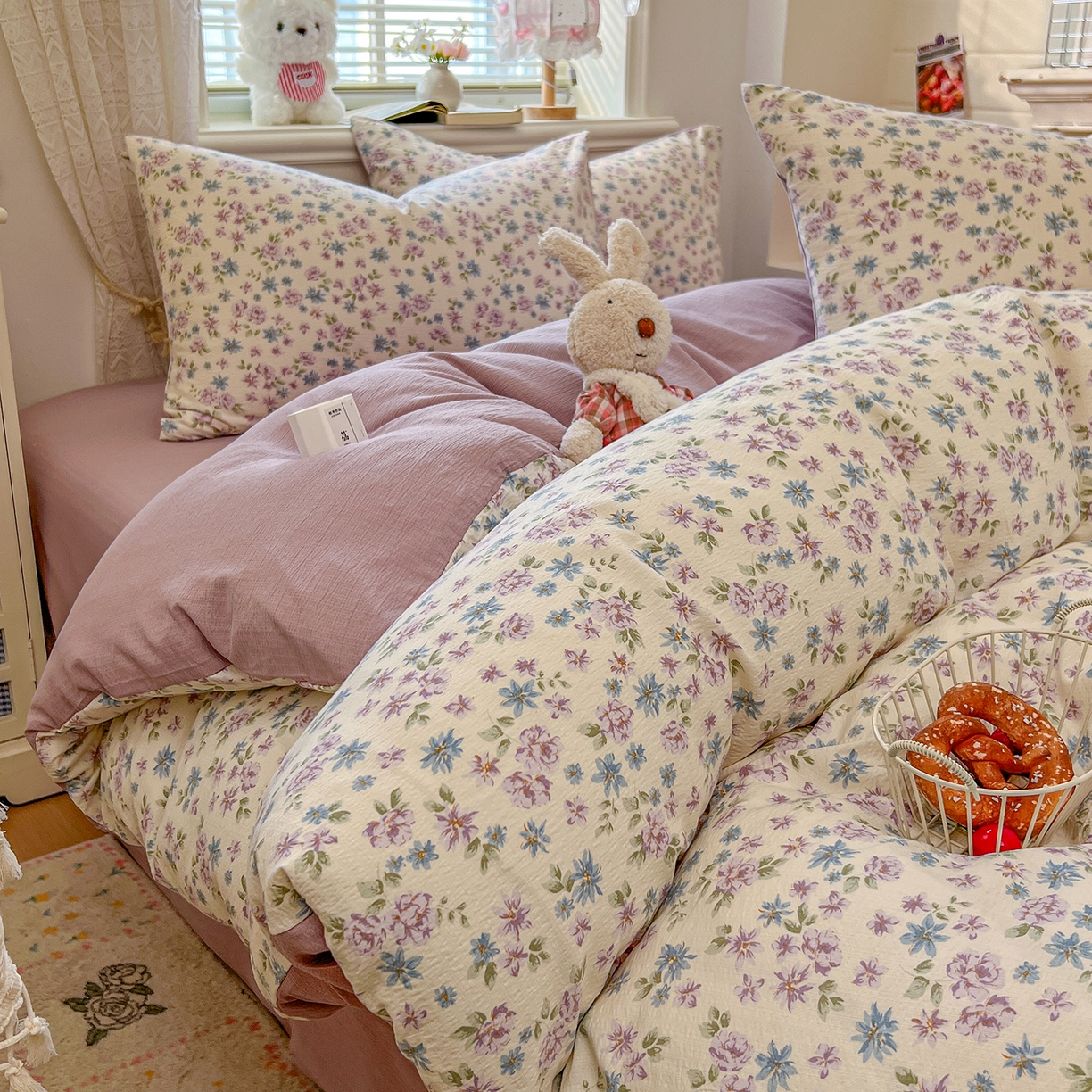 91家纺网 家纺一手货源 找家纺 金梦拉家纺 2026春夏新款云感双层纱皱皱纱系列四件套 紫韵花茶