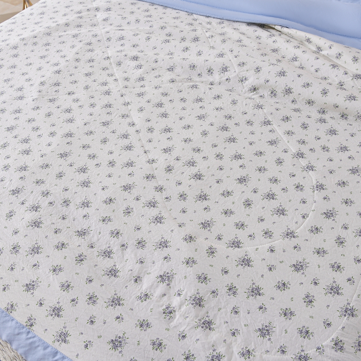 91家纺网 家纺一手货源 找家纺 金梦家居 2026新款水洗棉床盖夏被款四件套 陌上花语