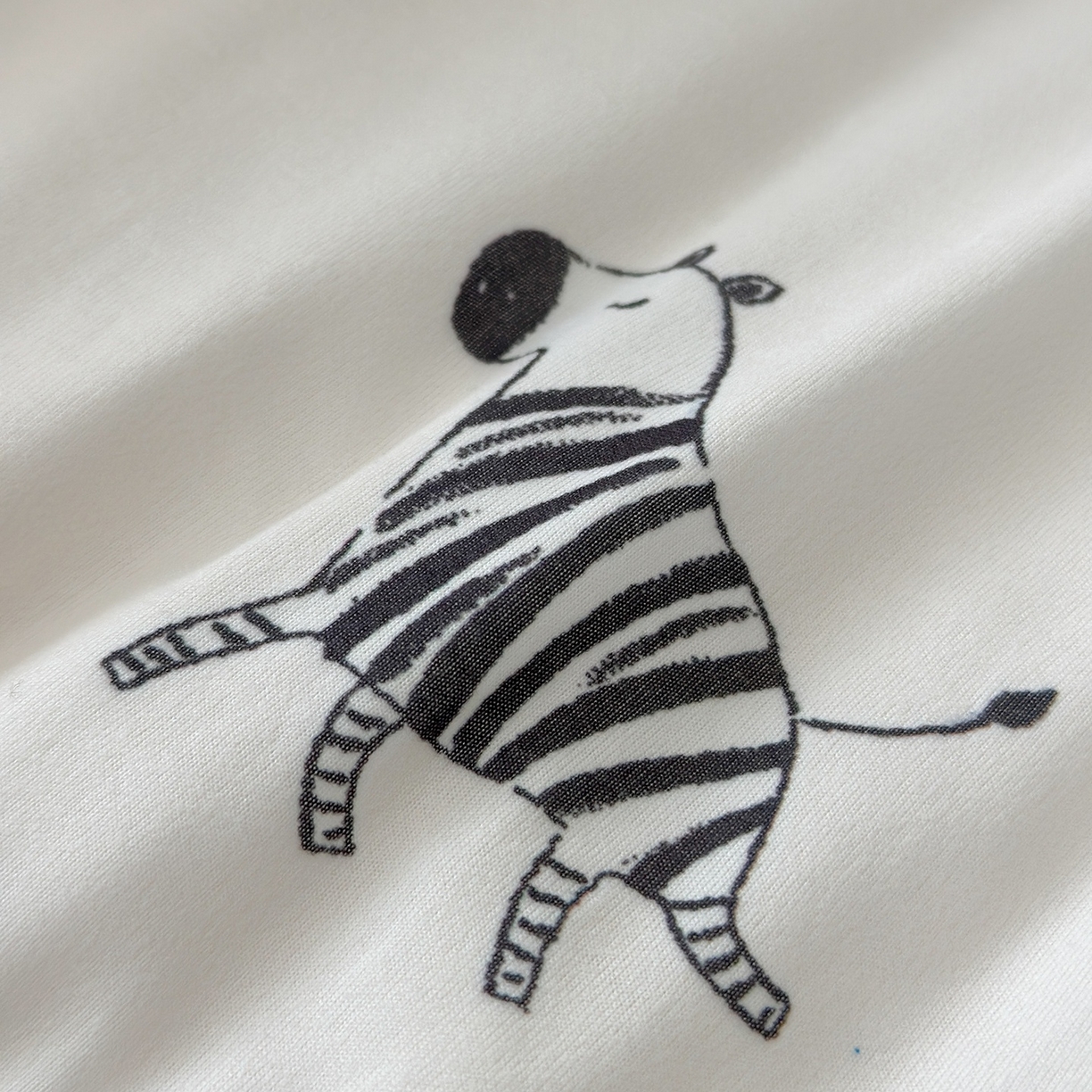 91家纺网 家纺一手货源 找家纺 咏绒家纺工厂店 厂家直销网销爆款花型永不断货2025春夏新款A类牛奶针织棉大豆夏被（长期款） 小动物们