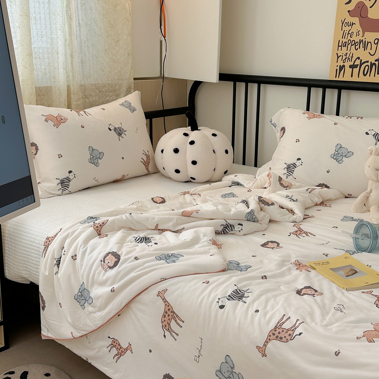 91家纺网 家纺一手货源 找家纺 咏绒家纺工厂店 厂家直销网销爆款花型永不断货2025春夏新款A类牛奶针织棉大豆夏被（长期款） 小动物们