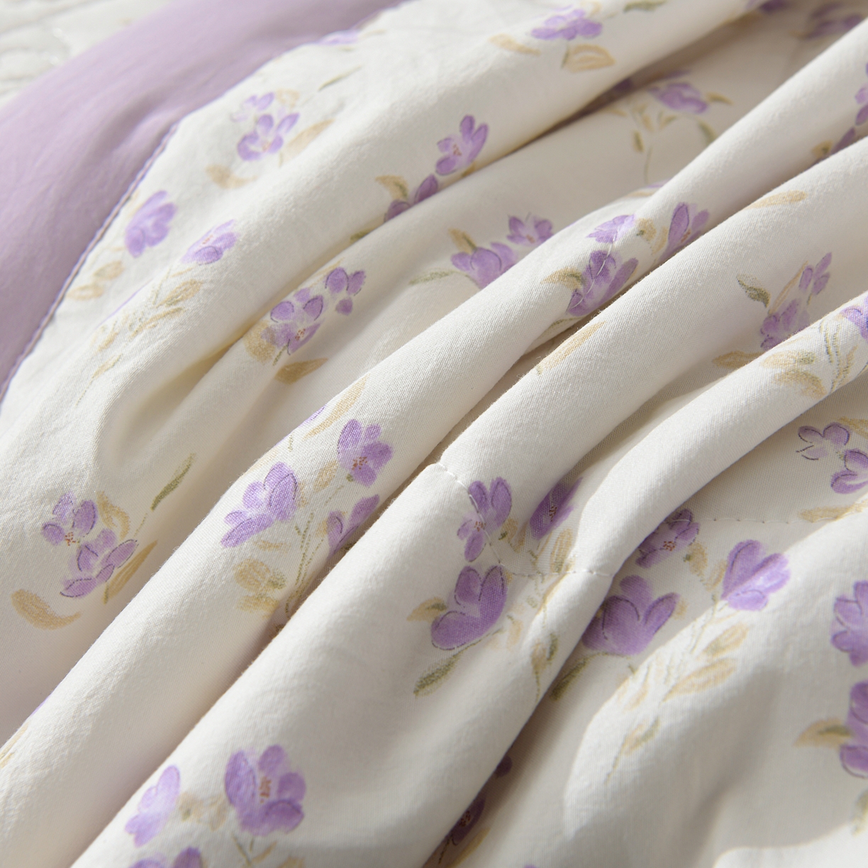 91家纺网 家纺一手货源 找家纺 金梦家居 2026新款水洗棉床盖夏被款四件套 紫韵花开