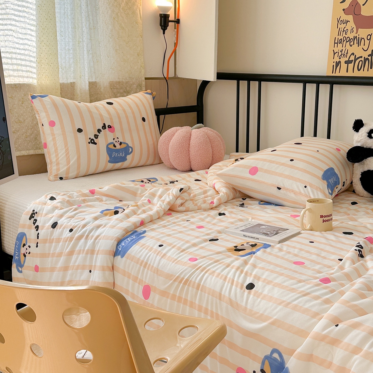 91家纺网 家纺一手货源 找家纺 咏绒家纺工厂店 厂家直销网销爆款花型永不断货2025春夏新款A类牛奶针织棉大豆夏被（长期款） 熊猫咖啡