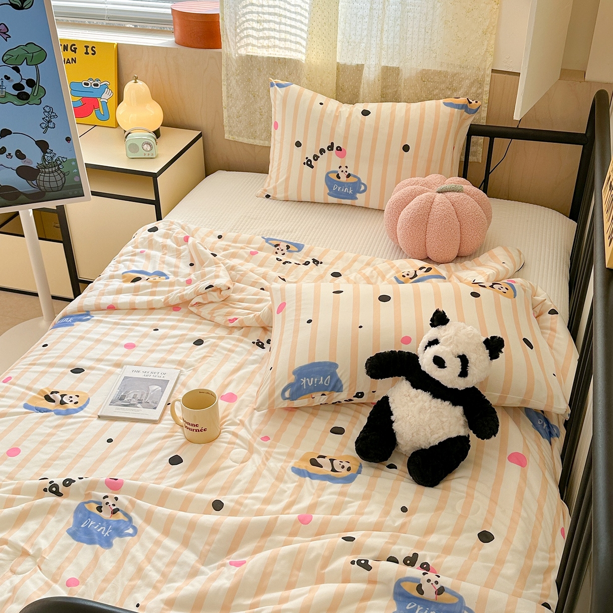 91家纺网 家纺一手货源 找家纺 咏绒家纺工厂店 厂家直销网销爆款花型永不断货2025春夏新款A类牛奶针织棉大豆夏被（长期款） 熊猫咖啡