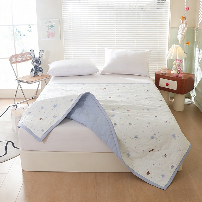 91家纺网 家纺一手货源 找家纺 诗雅纺织 2025新款超柔水洗棉夏凉被空调被超声波压花夏被礼品被 星空