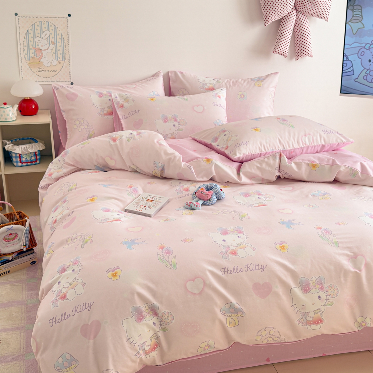 91家纺网 家纺一手货源 找家纺 女子家纺 2026新款40支100%纯棉全棉13070斜纹四件套 甜心kitty 粉