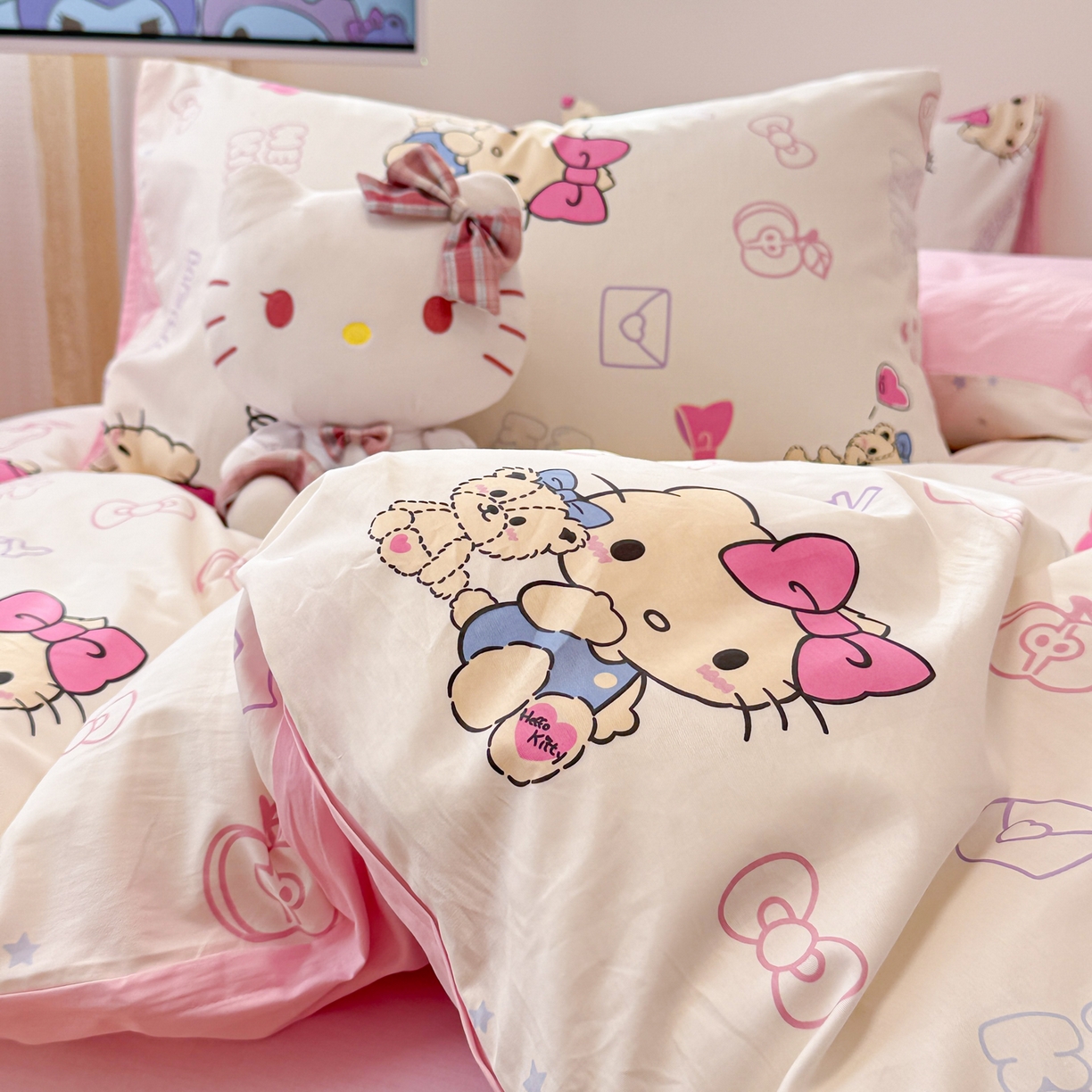 91家纺网 家纺一手货源 找家纺 女子家纺 2026新款40支100%纯棉全棉13070斜纹四件套 凯蒂猫