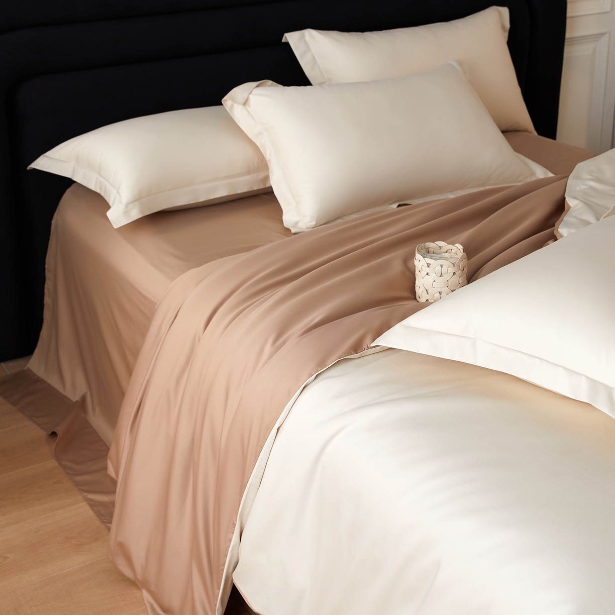 91家纺网 家纺一手货源 找家纺 梧桐树 2026新款60S纯色全棉纯棉长绒棉系列四件套 60S纯色长绒棉-米香槟