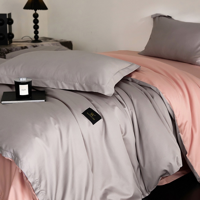 91家纺网 家纺一手货源 找家纺 梧桐树 2026新款60S纯色全棉纯棉长绒棉系列四件套 60S纯色长绒棉-银灰+粉
