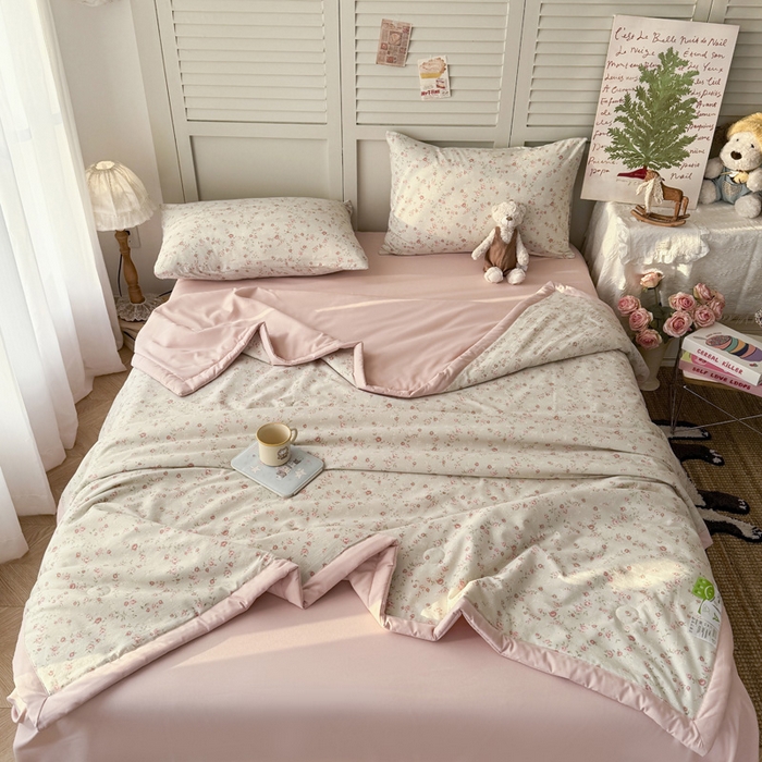 91家纺网 家纺一手货源 找家纺 盛凡家纺 2026新款小清新抗菌夏被夏凉被空调被被子被芯夏被四件套 半亩花田