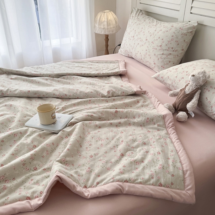 91家纺网 家纺一手货源 找家纺 盛凡家纺 2026新款小清新抗菌夏被夏凉被空调被被子被芯夏被四件套 半亩花田