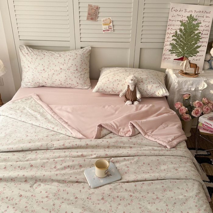 91家纺网 家纺一手货源 找家纺 盛凡家纺 2026新款小清新抗菌夏被夏凉被空调被被子被芯夏被四件套 半亩花田