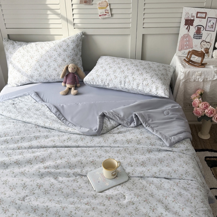 91家纺网 家纺一手货源 找家纺 盛凡家纺 2026新款小清新抗菌夏被夏凉被空调被被子被芯夏被四件套 川纱蓝