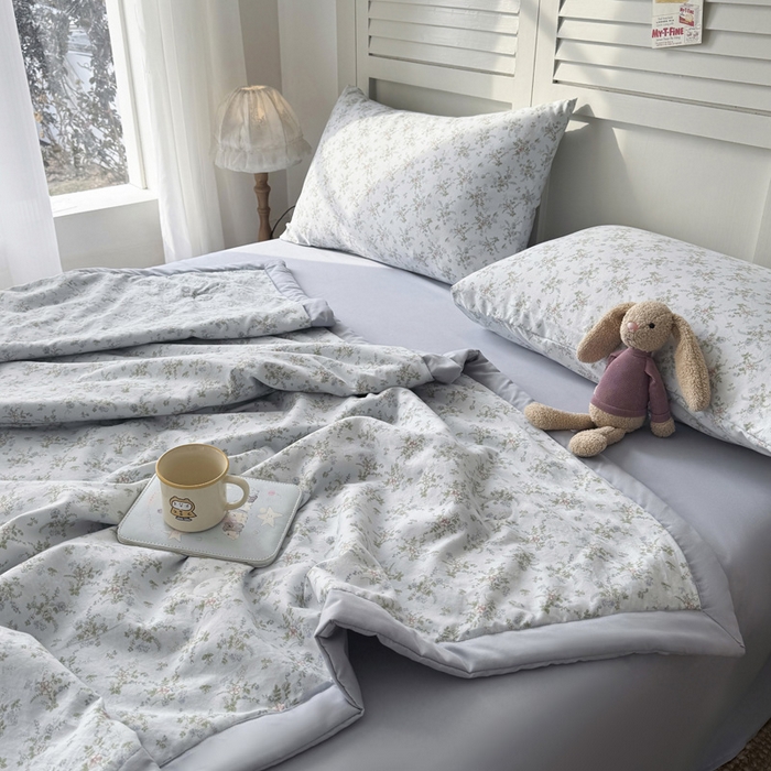 91家纺网 家纺一手货源 找家纺 盛凡家纺 2026新款小清新抗菌夏被夏凉被空调被被子被芯夏被四件套 川纱蓝