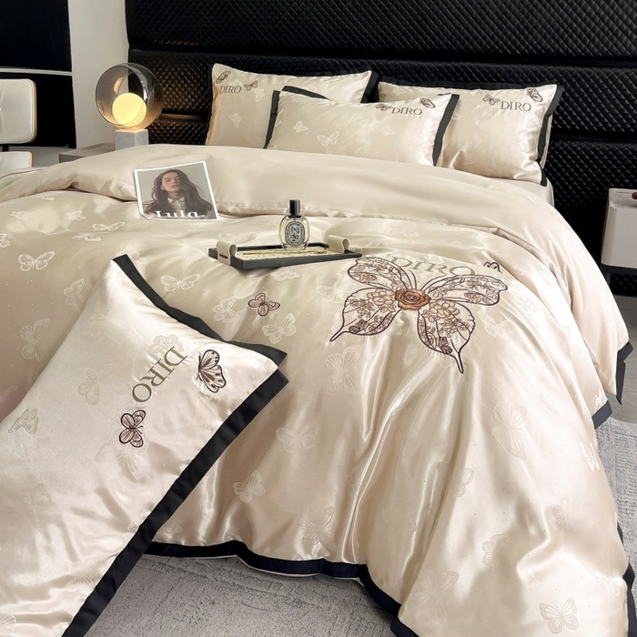 91家纺网 家纺一手货源 找家纺 金牛座家纺 2026新款贡缎亮丝提花刺绣四件套-蝶韵 蝶韵-香槟