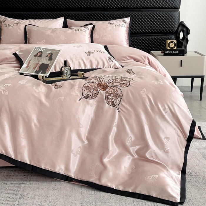 91家纺网 家纺一手货源 找家纺 （总）金牛座家纺 2026新款贡缎亮丝提花刺绣四件套-蝶韵