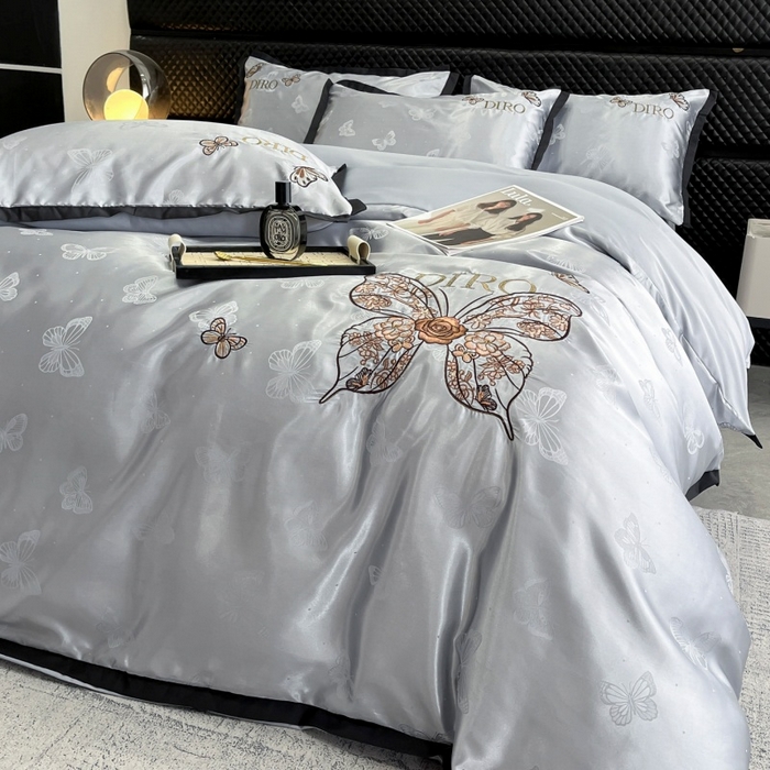 91家纺网 家纺一手货源 找家纺 金牛座家纺 2026新款贡缎亮丝提花刺绣四件套-蝶韵 蝶韵-浅灰