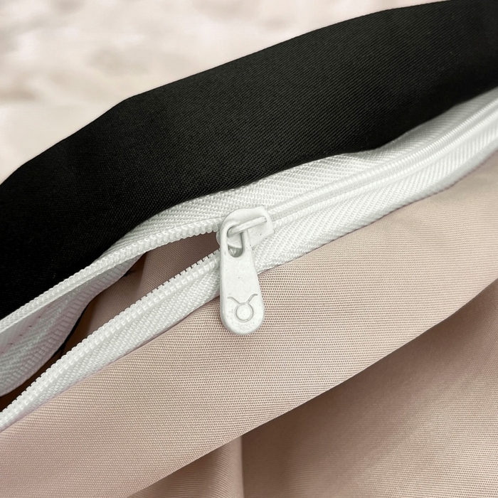 91家纺网 家纺一手货源 找家纺 金牛座家纺 2026新款贡缎亮丝提花刺绣四件套-蝶韵 蝶韵-香槟