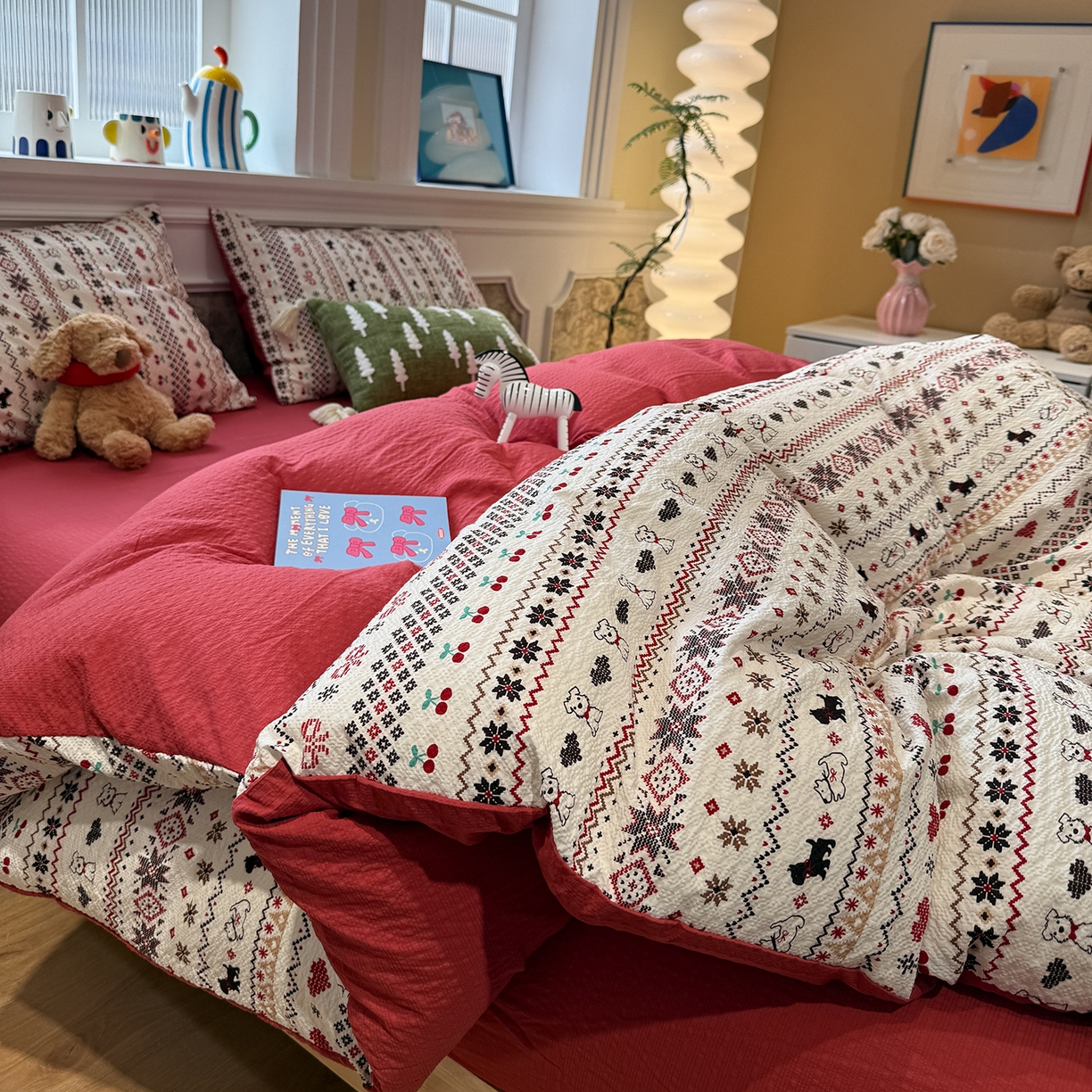 91家纺网 家纺一手货源 找家纺 盼季家纺 2026新款简单款105g泡芙棉印花四件套-费尔岛 费尔岛系列-酱子狗