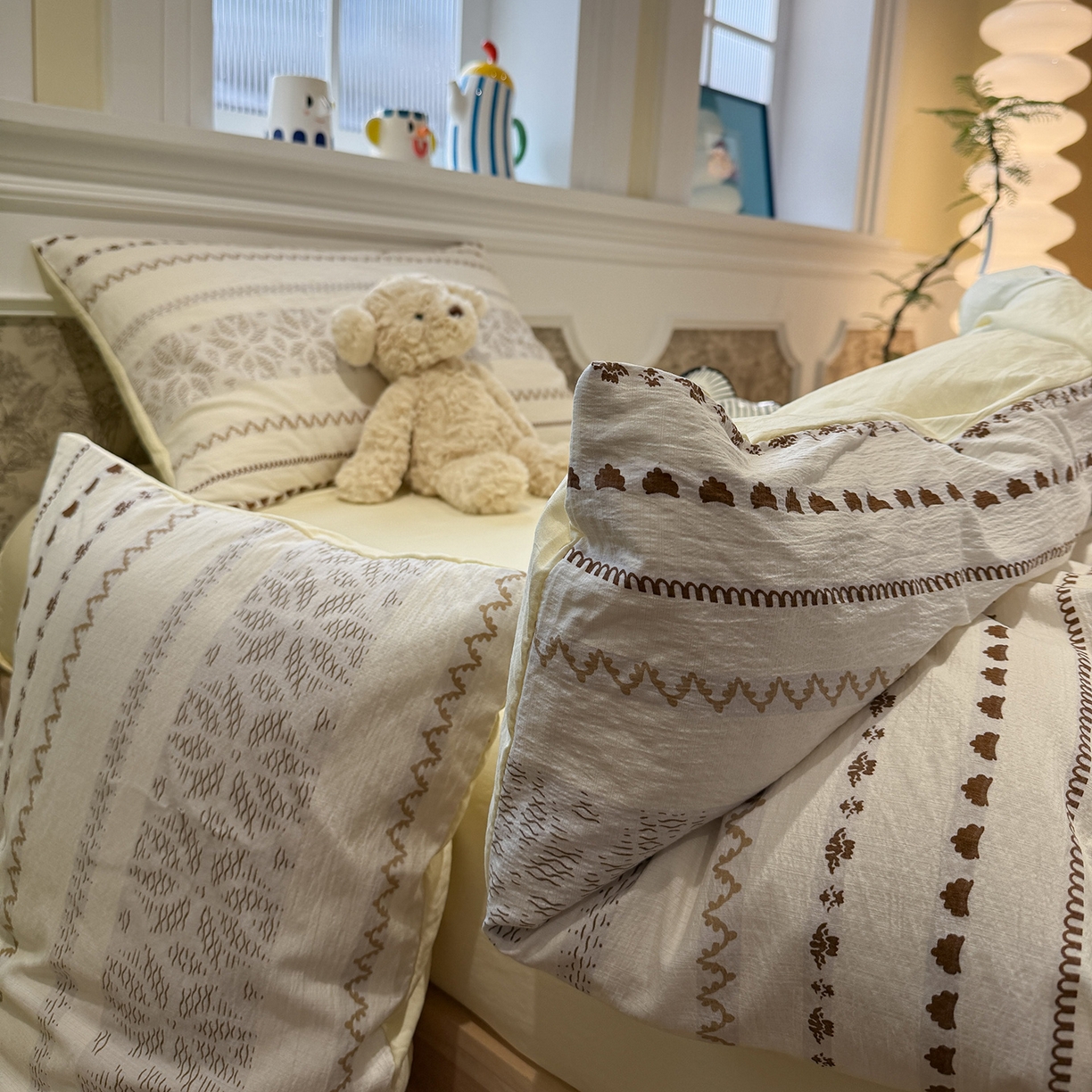 91家纺网 家纺一手货源 找家纺 盼季家纺 2026新款简单款105g泡芙棉印花四件套-费尔岛 费尔岛系列-多米诺