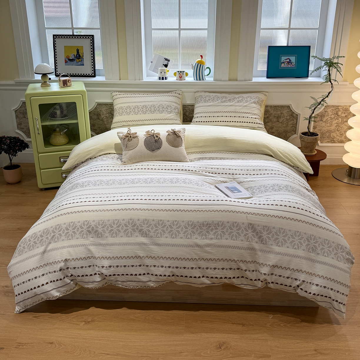 91家纺网 家纺一手货源 找家纺 盼季家纺 2026新款简单款105g泡芙棉印花四件套-费尔岛 费尔岛系列-多米诺