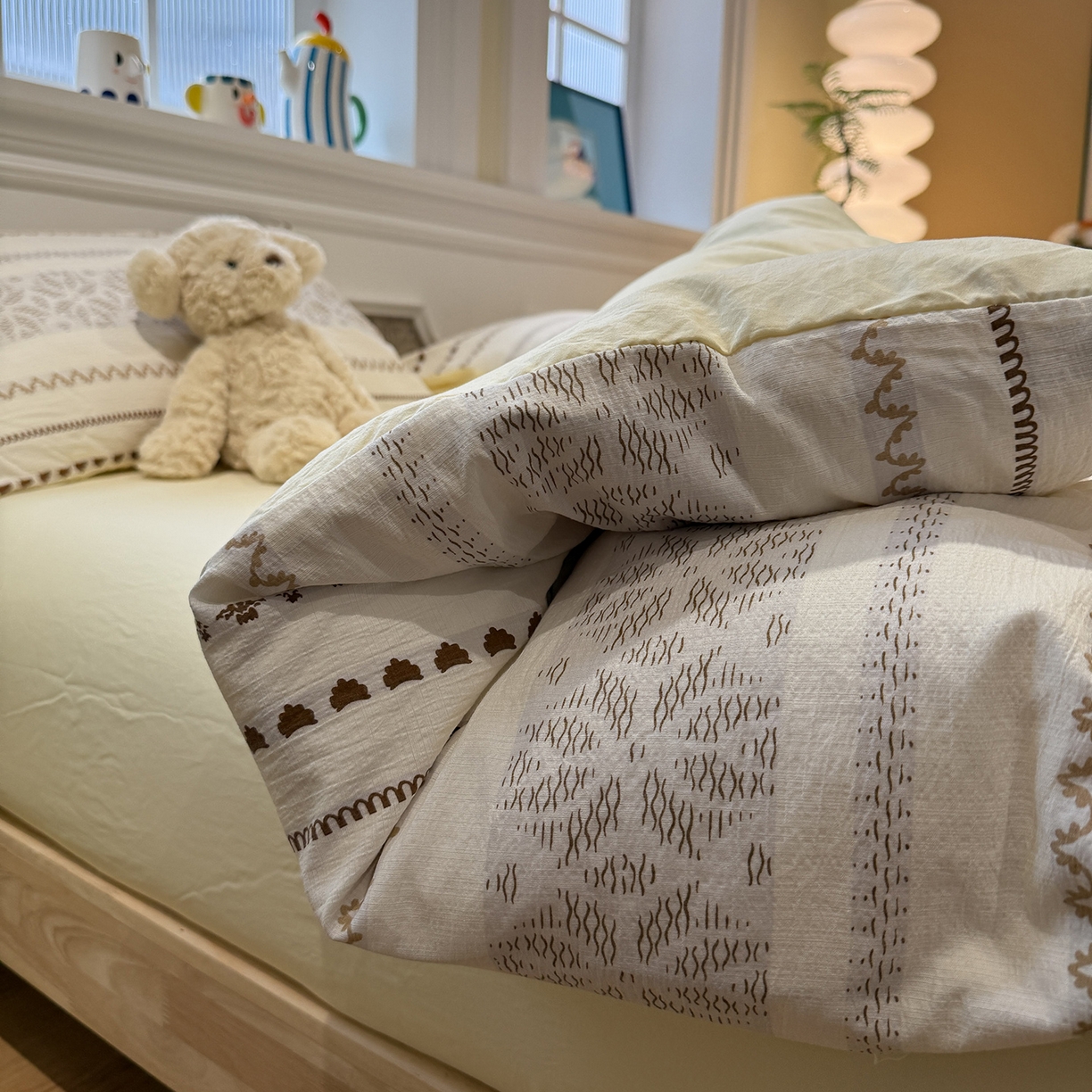 91家纺网 家纺一手货源 找家纺 盼季家纺 2026新款简单款105g泡芙棉印花四件套-费尔岛 费尔岛系列-多米诺