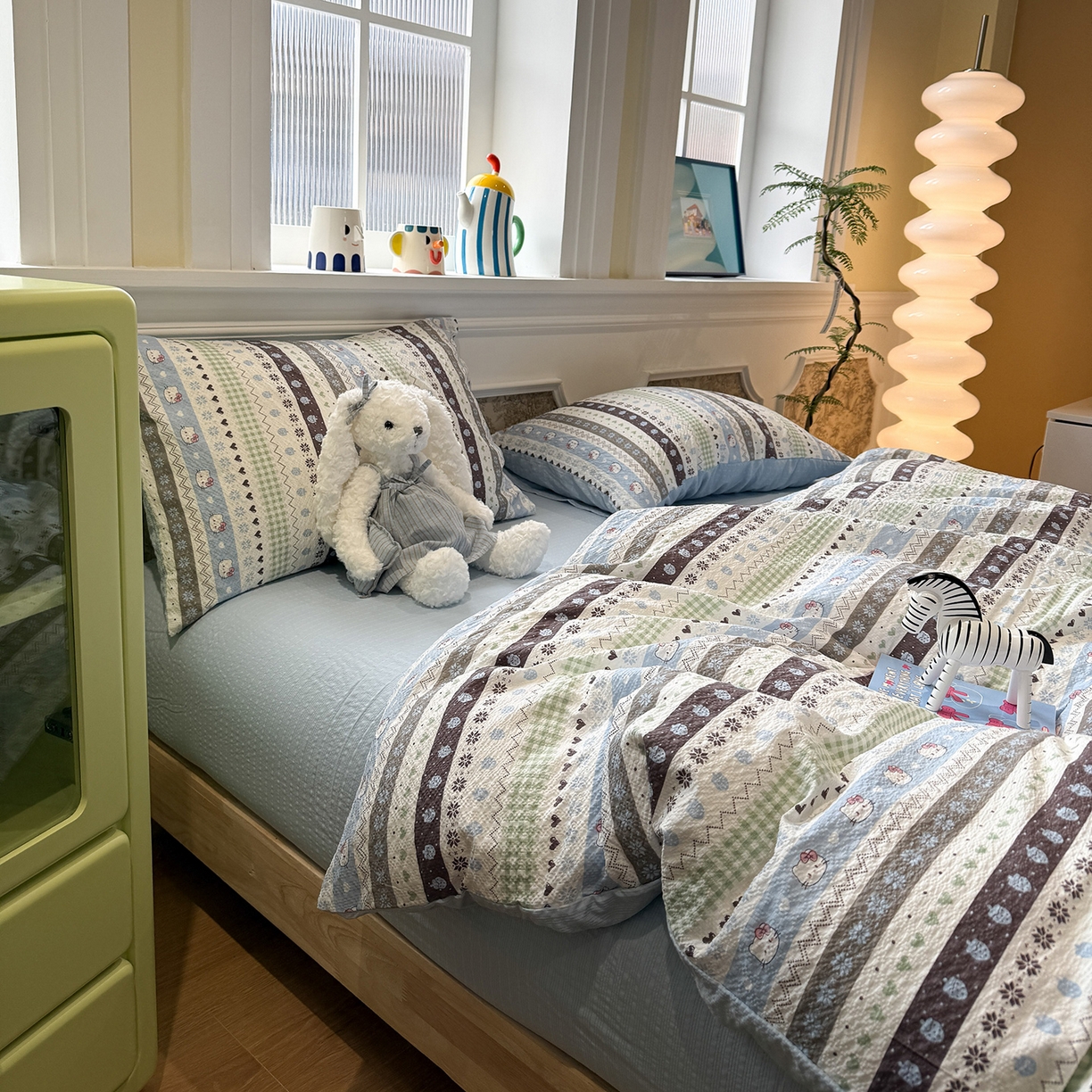 91家纺网 家纺一手货源 找家纺 （总）盼季家纺 2026新款简单款105g泡芙棉印花四件套-费尔岛