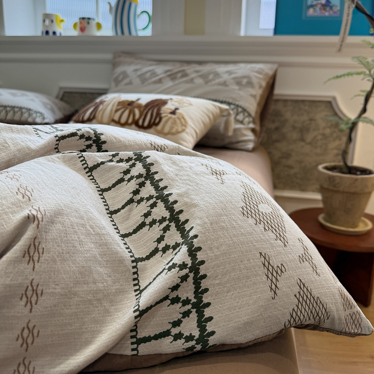 91家纺网 家纺一手货源 找家纺 盼季家纺 2026新款简单款105g泡芙棉印花四件套-费尔岛 费尔岛系列-米亚朵