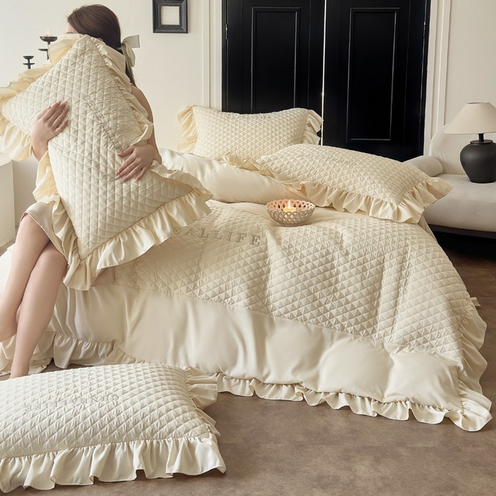 91家纺网 家纺一手货源 找家纺 豪美鑫 2026新款绗缝绣花四件套-可可小姐系列 可可小姐-香槟色