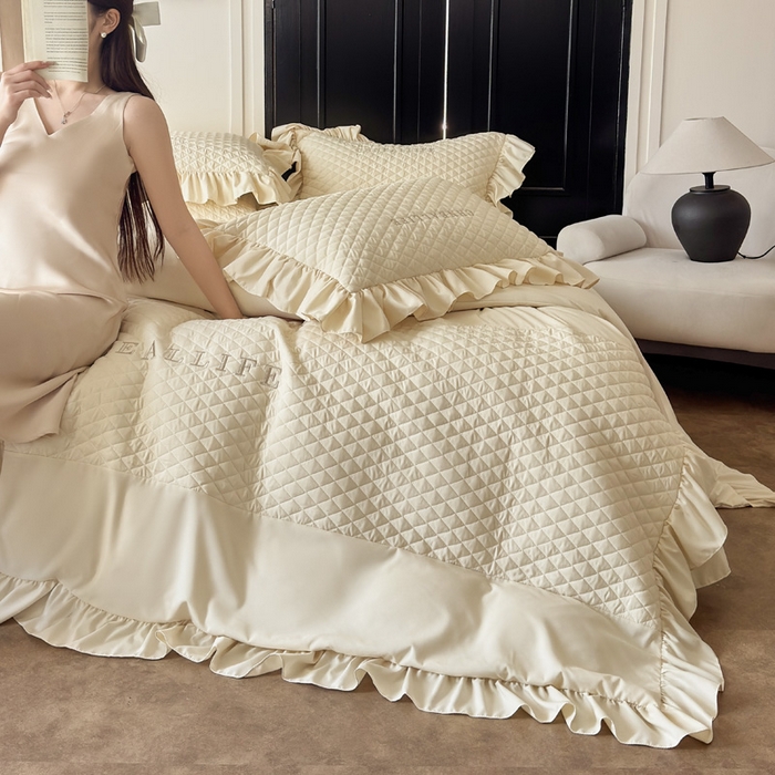 91家纺网 家纺一手货源 找家纺 豪美鑫 2026新款绗缝绣花四件套-可可小姐系列 可可小姐-香槟色