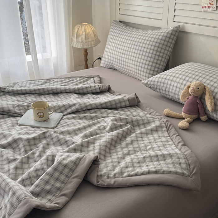 91家纺网 家纺一手货源 找家纺 盛凡家纺 2026新款小清新抗菌夏被夏凉被空调被被子被芯夏被四件套 简织格调