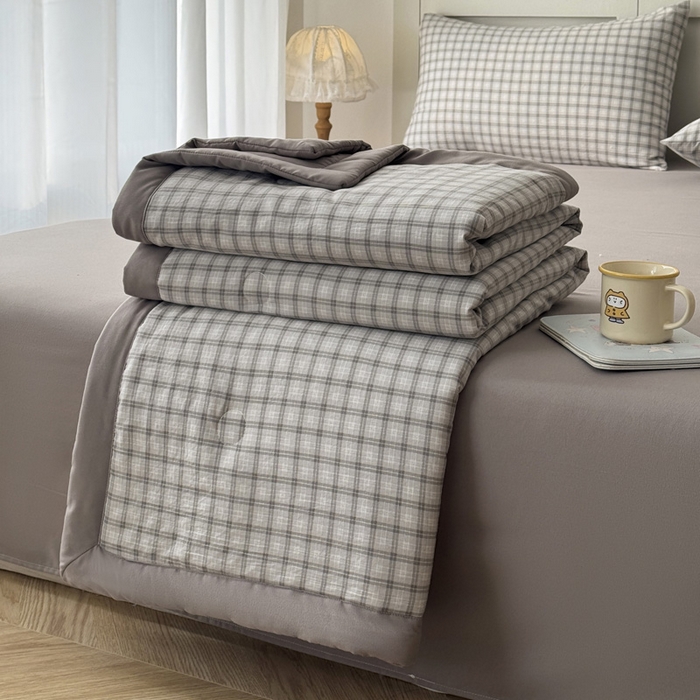 91家纺网 家纺一手货源 找家纺 盛凡家纺 2026新款小清新抗菌夏被夏凉被空调被被子被芯夏被四件套 简织格调