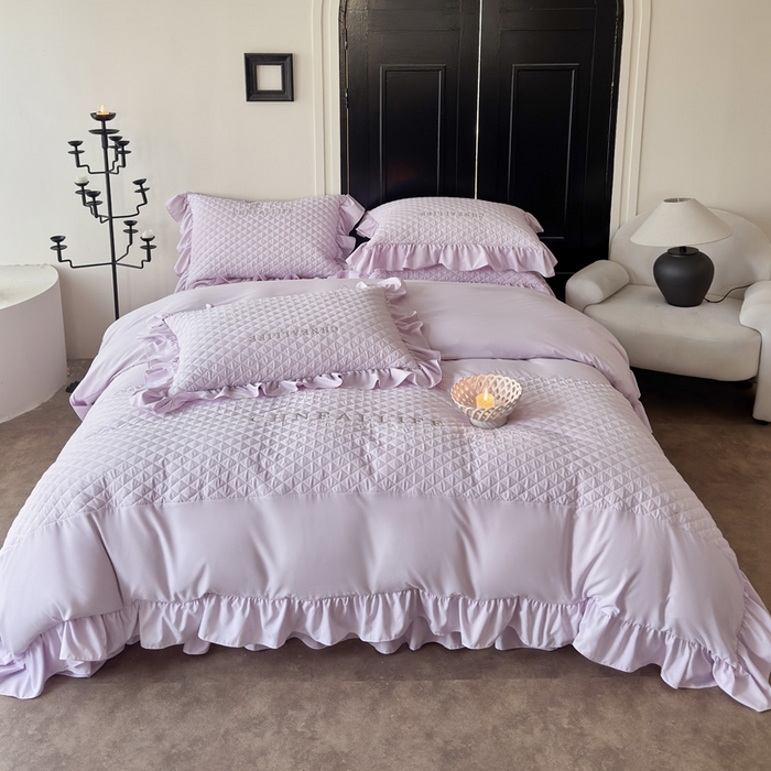 91家纺网 家纺一手货源 找家纺 豪美鑫 2026新款绗缝绣花四件套-可可小姐系列 可可小姐-淡紫色