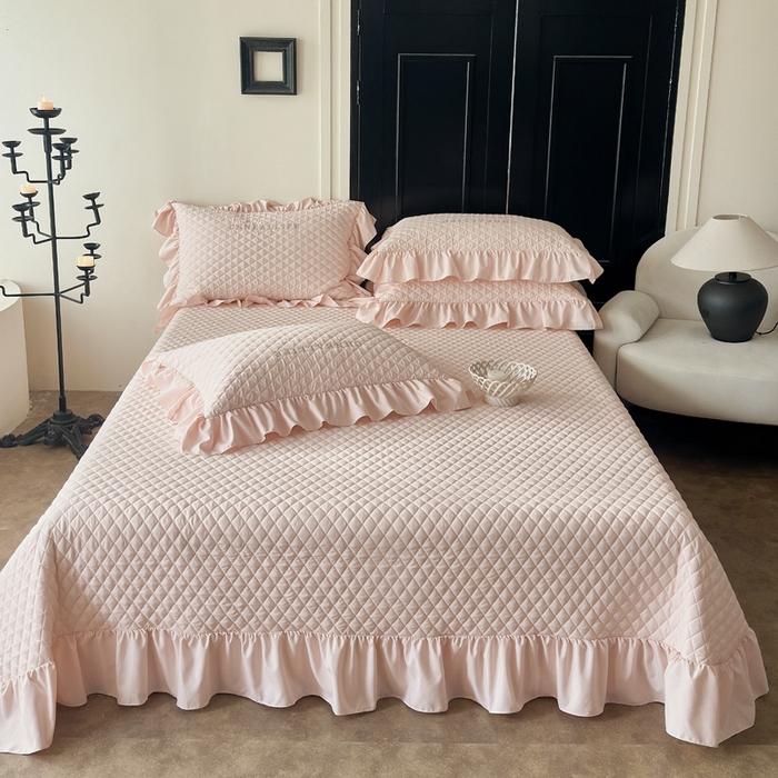 91家纺网 家纺一手货源 找家纺 豪美鑫 2026新款绗缝绣花四件套-可可小姐系列 可可小姐-玉粉