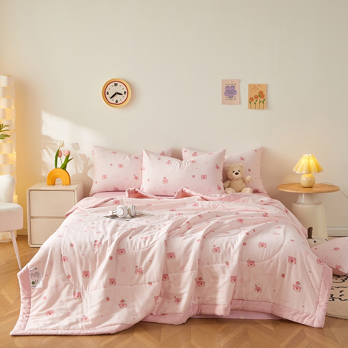 91家纺网 家纺一手货源 找家纺 铺尚美家纺 2026新款全棉双层纱夏被被子被芯 草莓熊